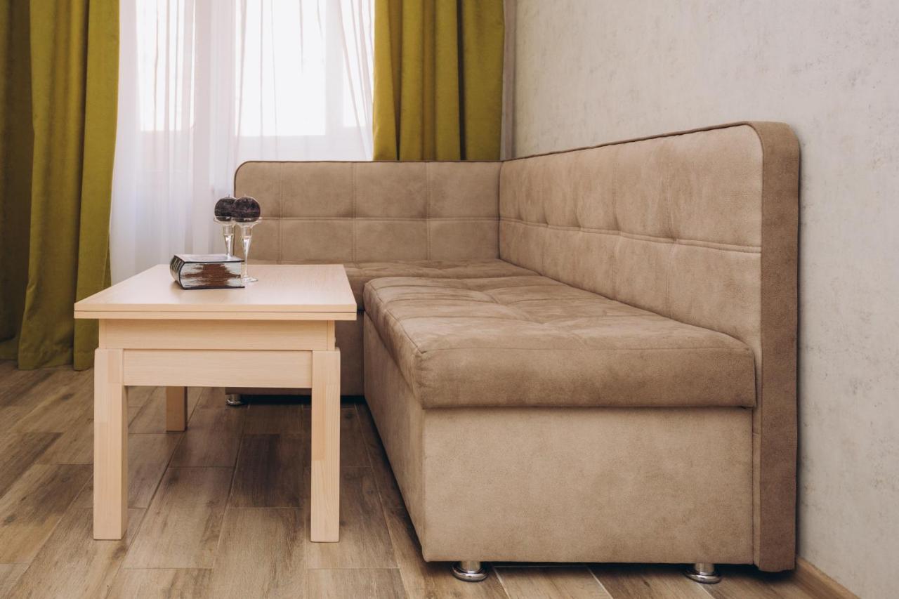 סומי Luxe Apart-Hotel Near Lavina New Building 1 Floor מראה חיצוני תמונה